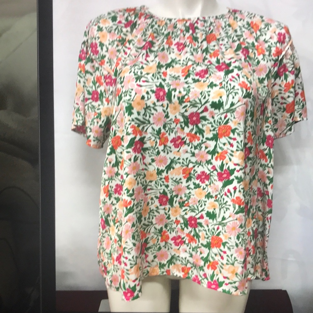 Floral Short-Sleeve Top in White with Pink & Orange Blossoms